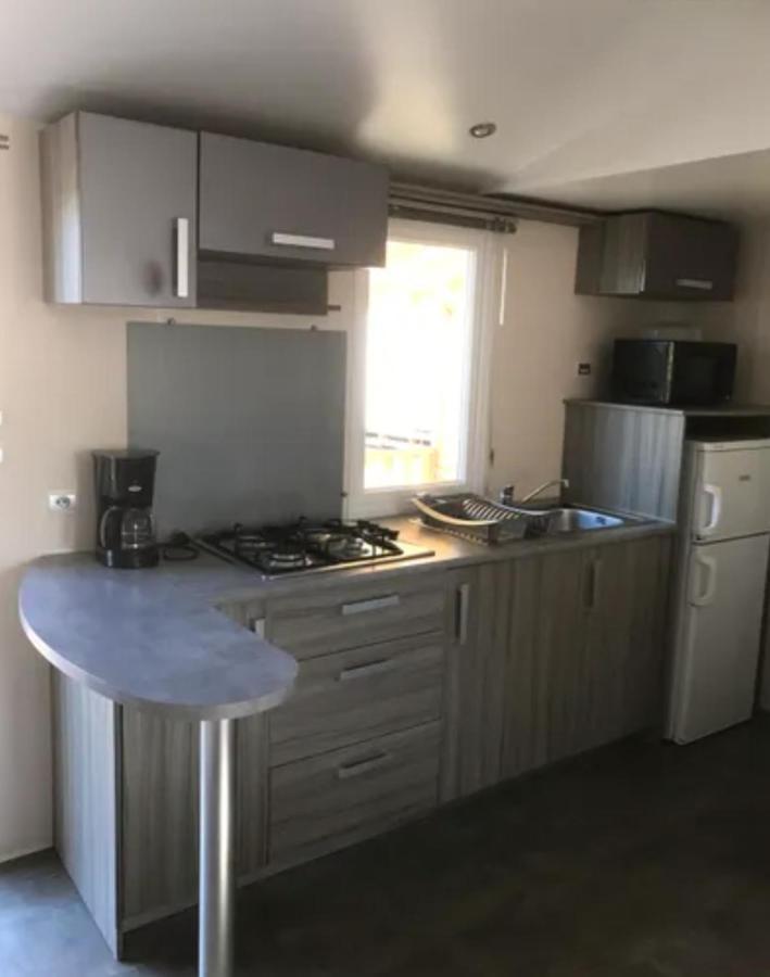 Mobile Home Tout Confort Climatise 4 A 6 Personnes Camping Les Salins De La Gardiole Ancien Camping De L'Europe A Vic La Gardiole Exterior foto